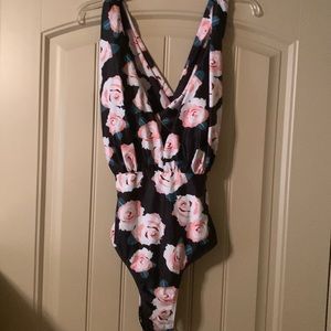 NWT Floral Bathing Suit